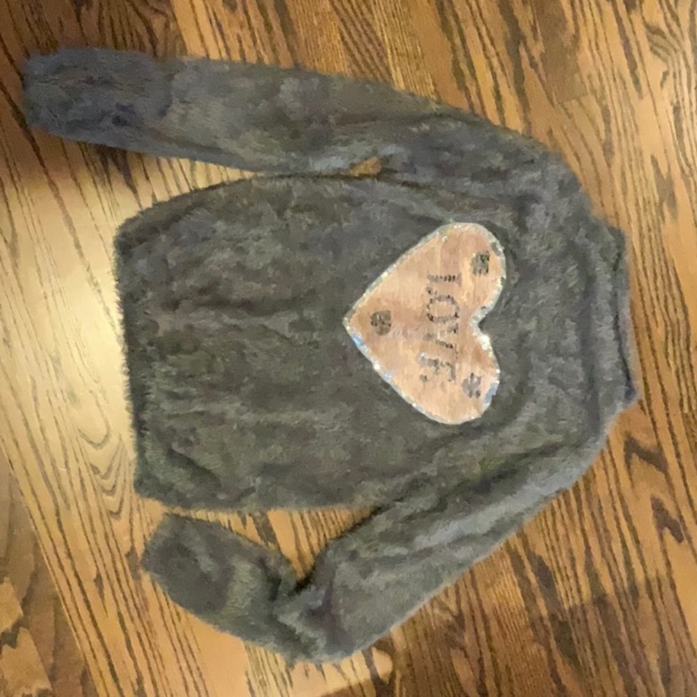 Girls’ sweater with sequins - size 12 Imoga